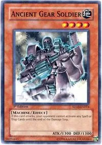 Ancient Gear Soldier SD10-EN014 1st Edition Yu-Gi-Oh card from Structure Deck: Machine Re-Volt