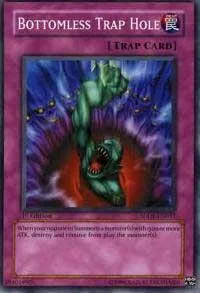 Bottomless Trap Hole SDDE-EN032 Unlimited Yu-Gi-Oh card from Structure Deck: The Dark Emperor