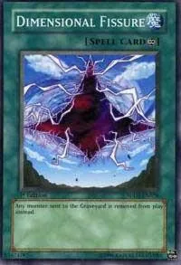 Dimensional Fissure SDDE-EN028 Unlimited Yu-Gi-Oh card from Structure Deck: The Dark Emperor