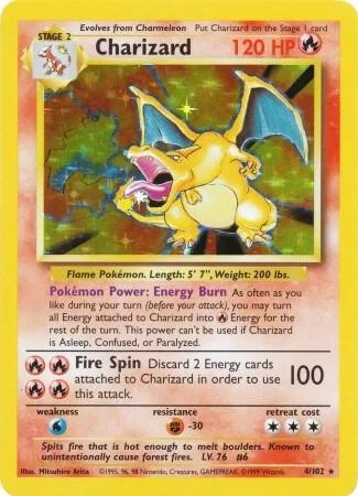 Charizard #004/102 Holofoil Pokémon card from Base Set