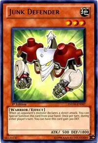 Junk Defender PHSW-EN097 1st Edition Yu-Gi-Oh card from Photon Shockwave