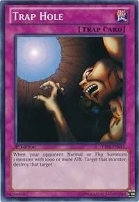 Trap Hole YSKR-EN042 Unlimited Yu-Gi-Oh card from Starter Deck: Kaiba Reloaded